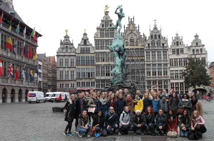 Group pic_study trip antwerp/brussels FS