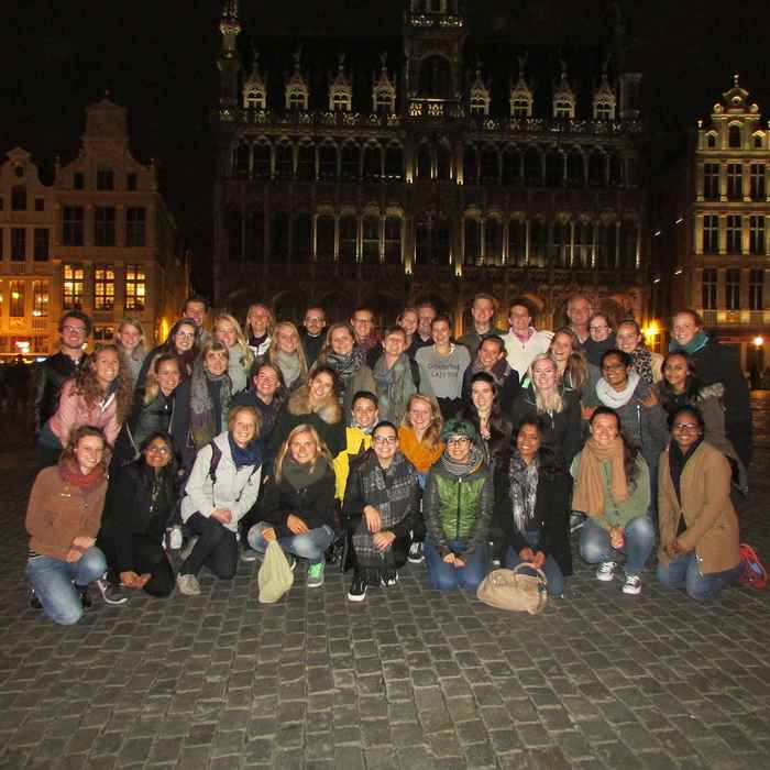 Group pic2_study trip antwerp/brussels FS